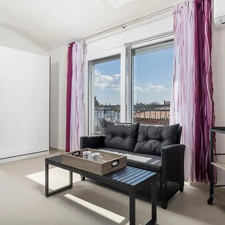 Apartment Adults Only Samantha By Irundo Rovinj