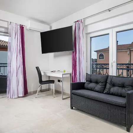 Adults Only Samantha By Irundo Apartment *